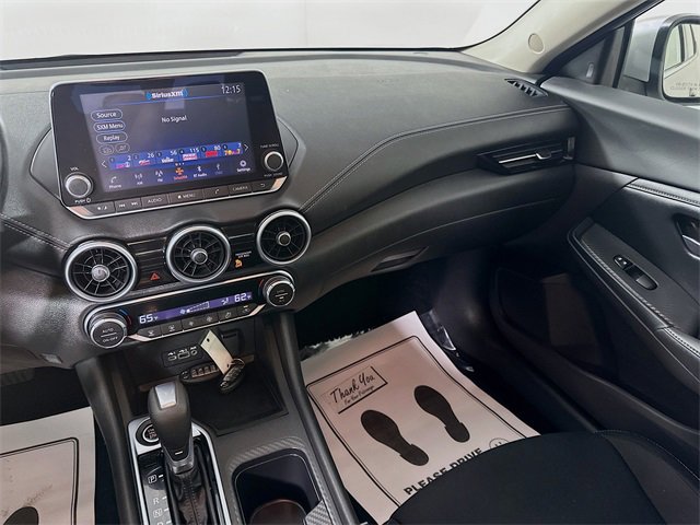 Vehicle image 13 of 31