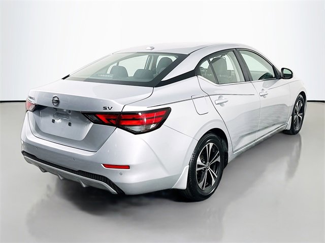 Vehicle image 5 of 31