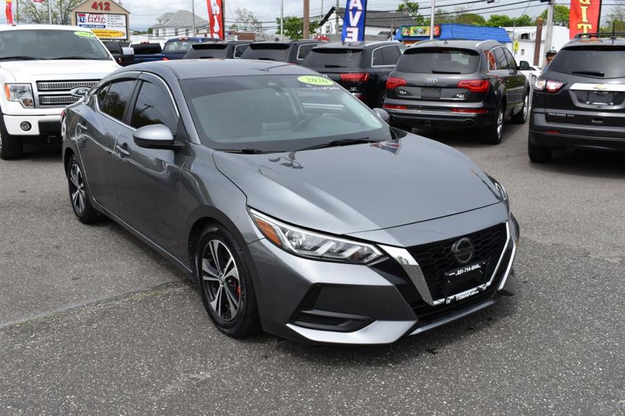2020 Nissan Sentra SV Image 2 of 16