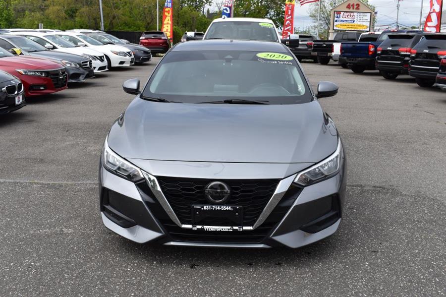 2020 Nissan Sentra SV Image 1 of 16