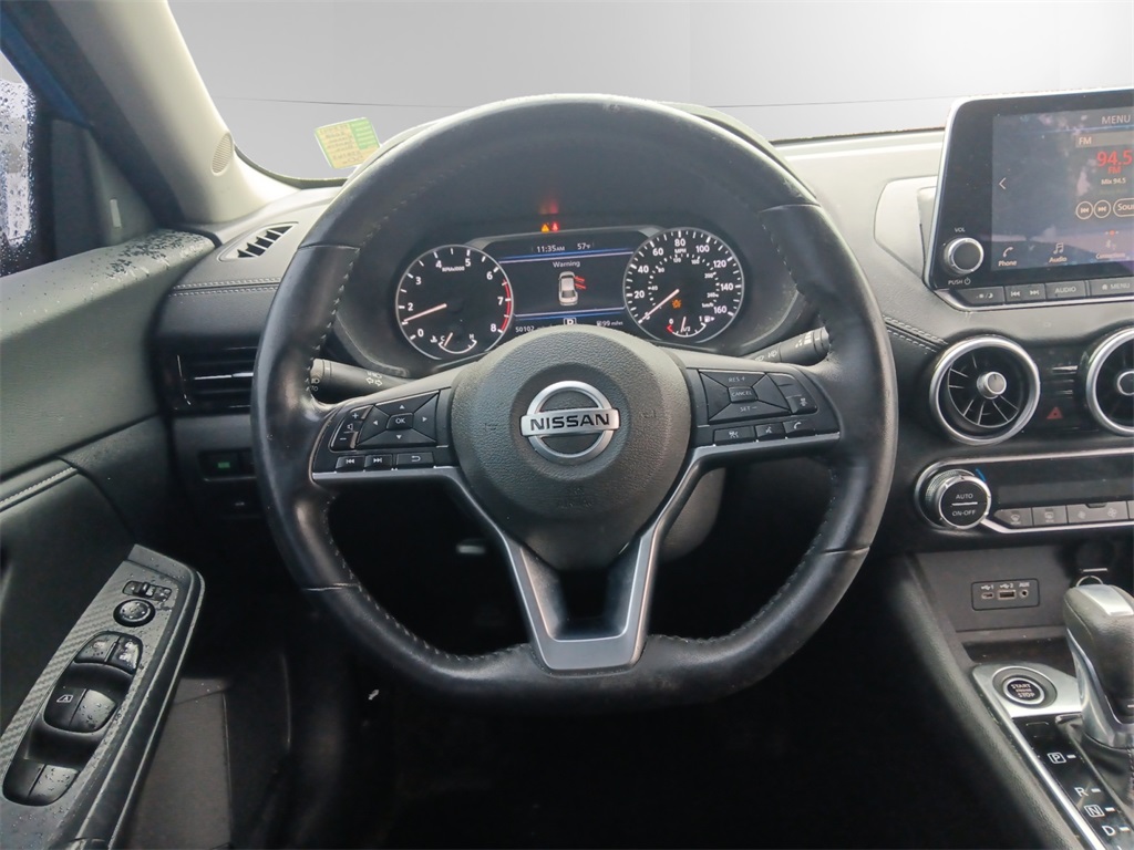 Vehicle image 16 of 24