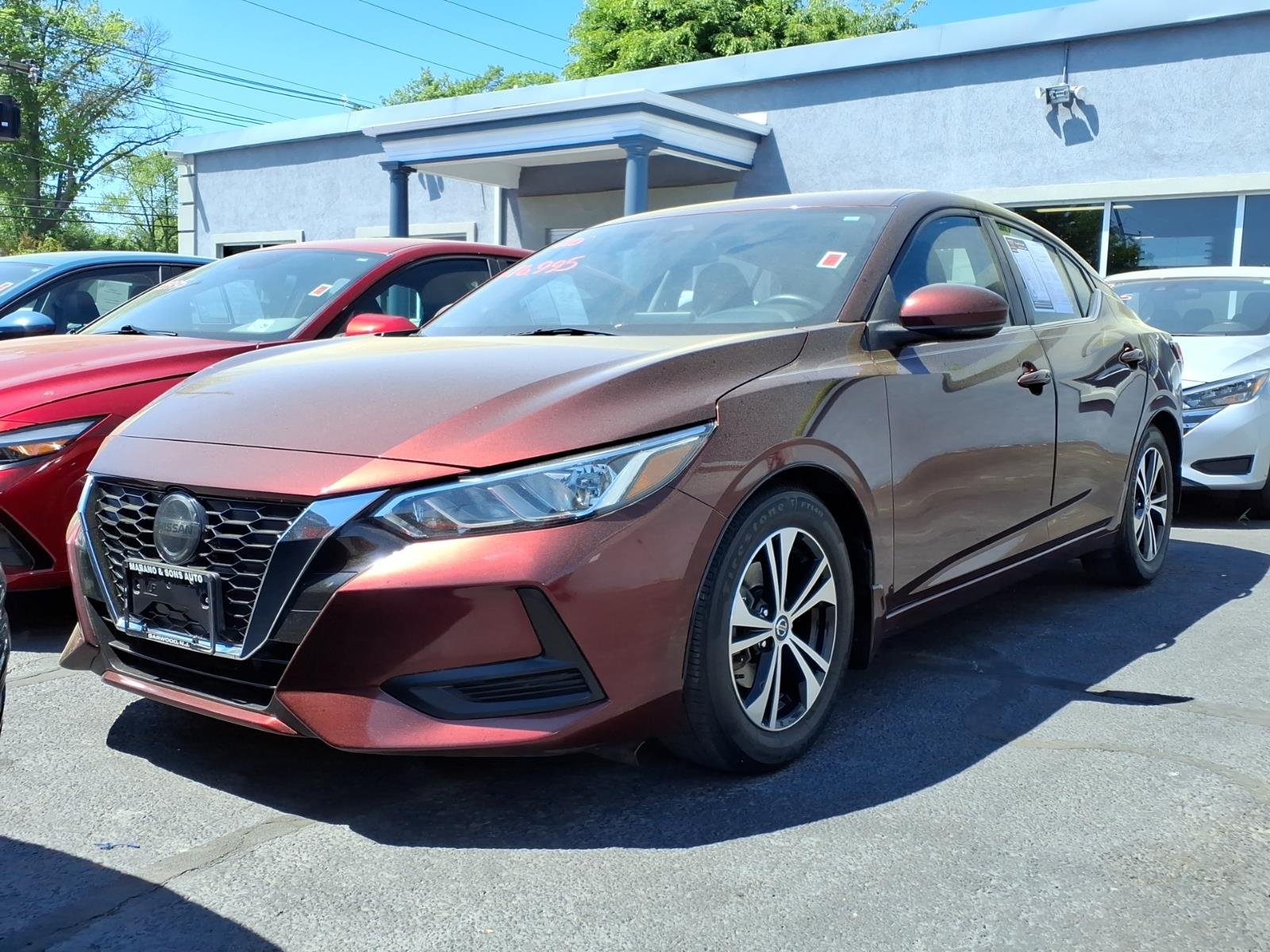 2020 Nissan Sentra SV Image 1 of 14
