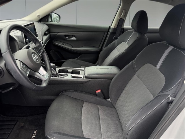 Vehicle image 9 of 20