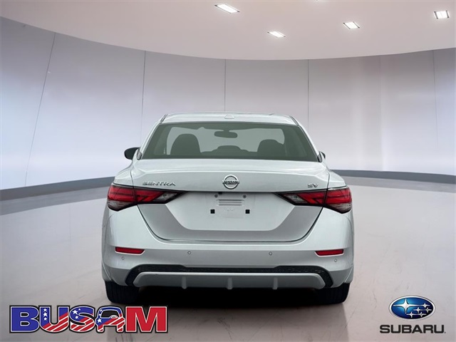 Vehicle image 5 of 20