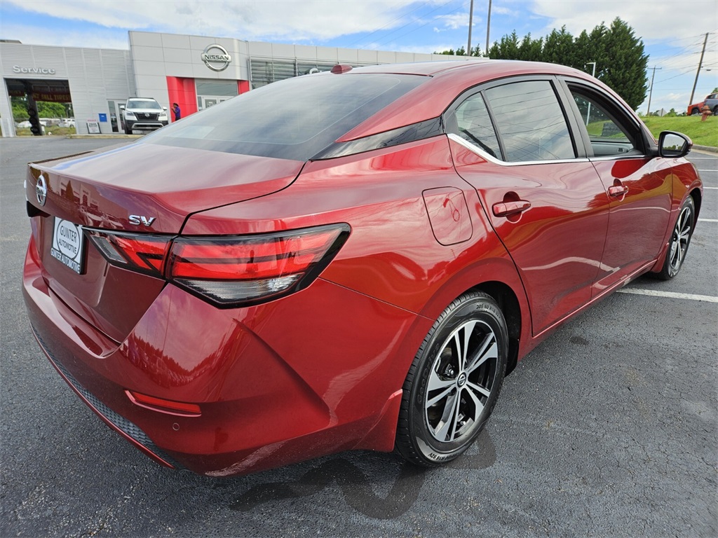 Vehicle image 4 of 30