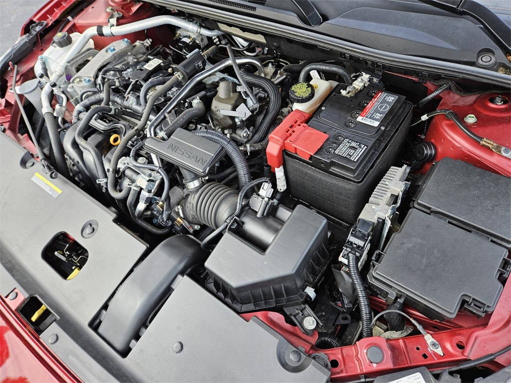 Vehicle image 17 of 30