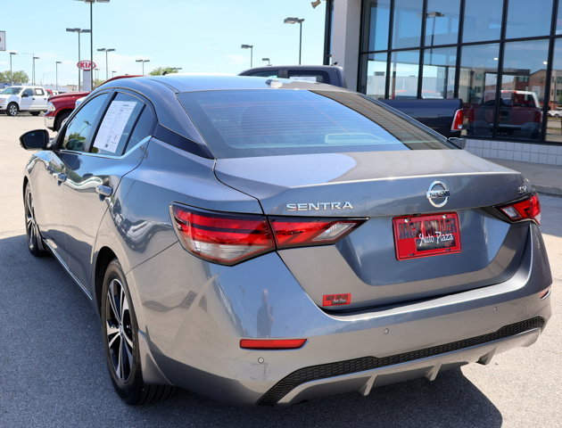 Vehicle image 6 of 22