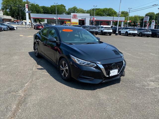 Vehicle image 4 of 25