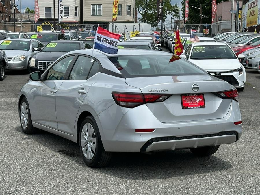 Vehicle image 7 of 41