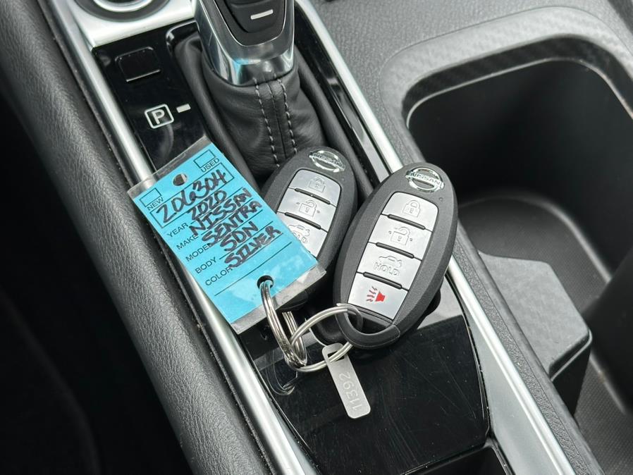 Vehicle image 32 of 41