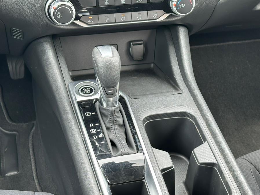 Vehicle image 20 of 41