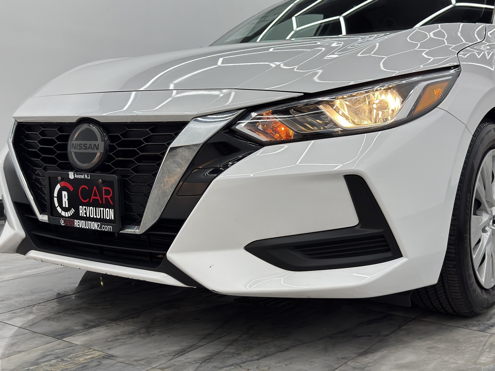 Vehicle image 51 of 52