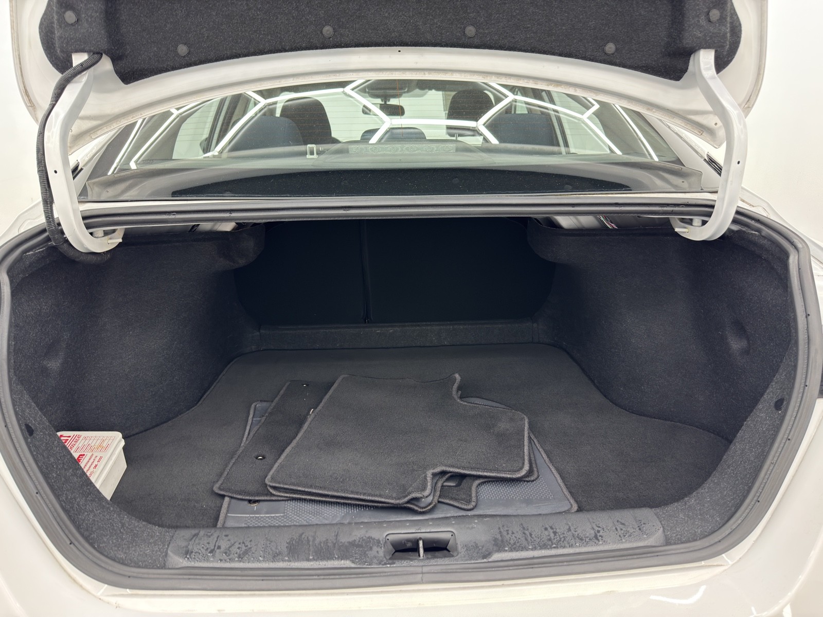 Vehicle image 8 of 52