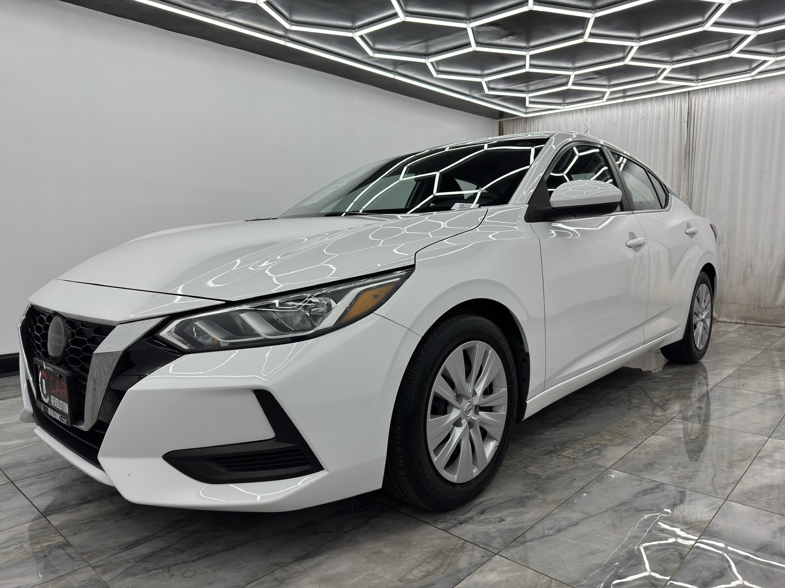 Vehicle image 1 of 52