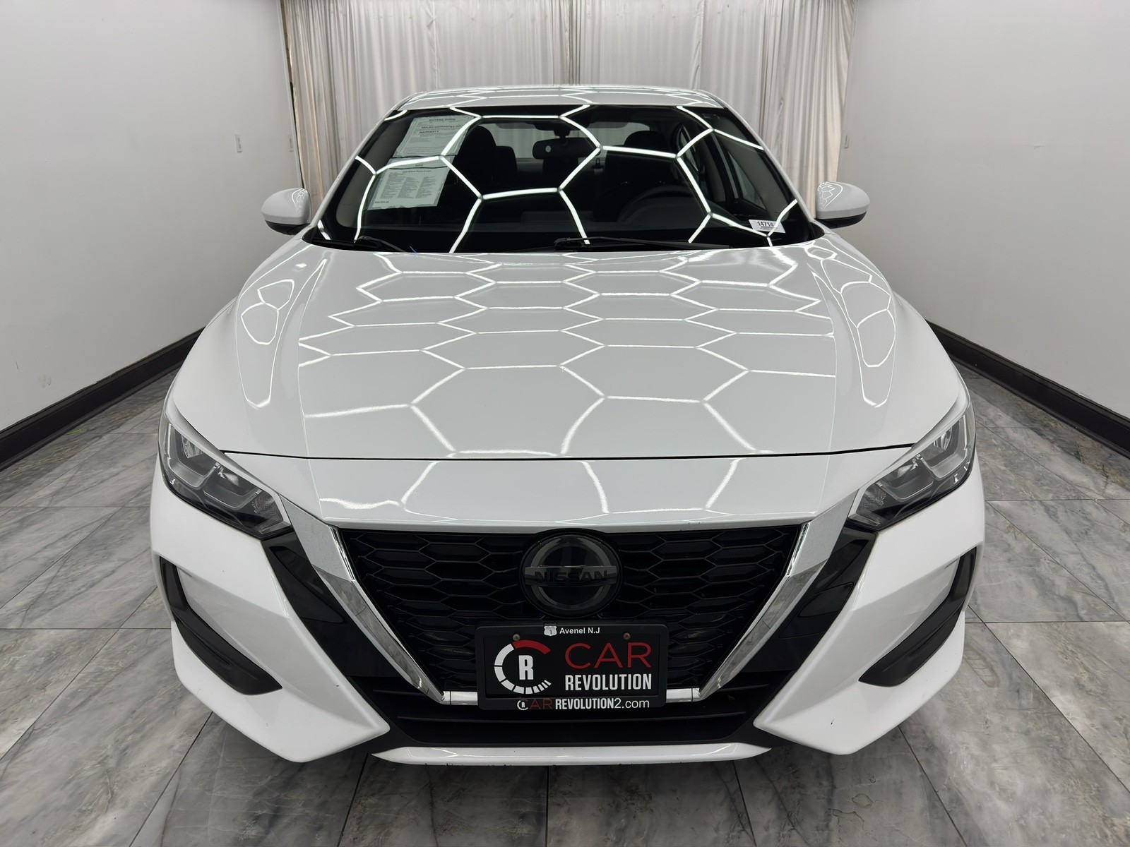 Vehicle image 2 of 52