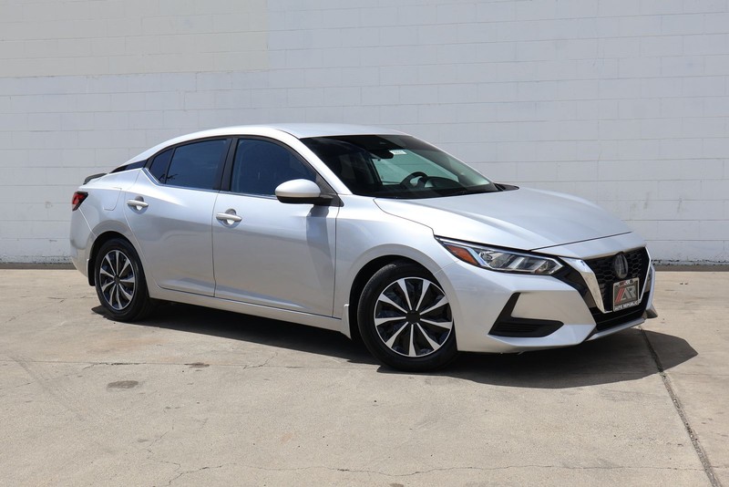 2020 Nissan Sentra S Image 3 of 32