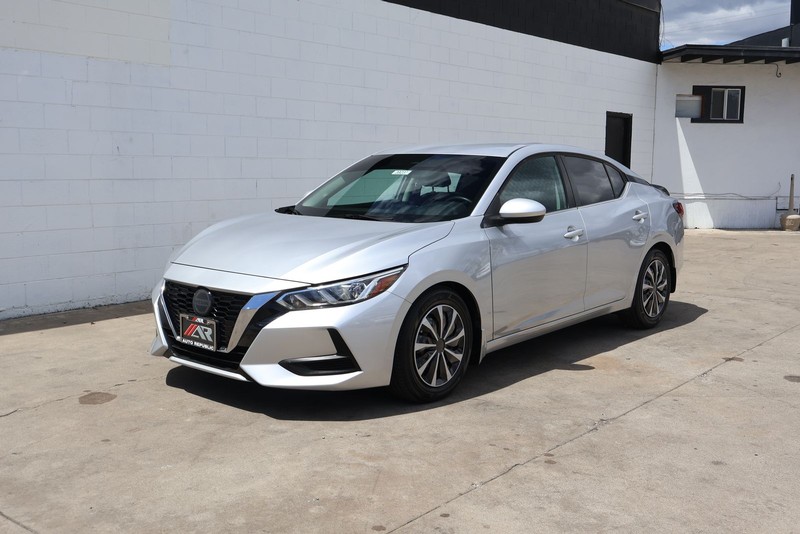 2020 Nissan Sentra S Image 1 of 32