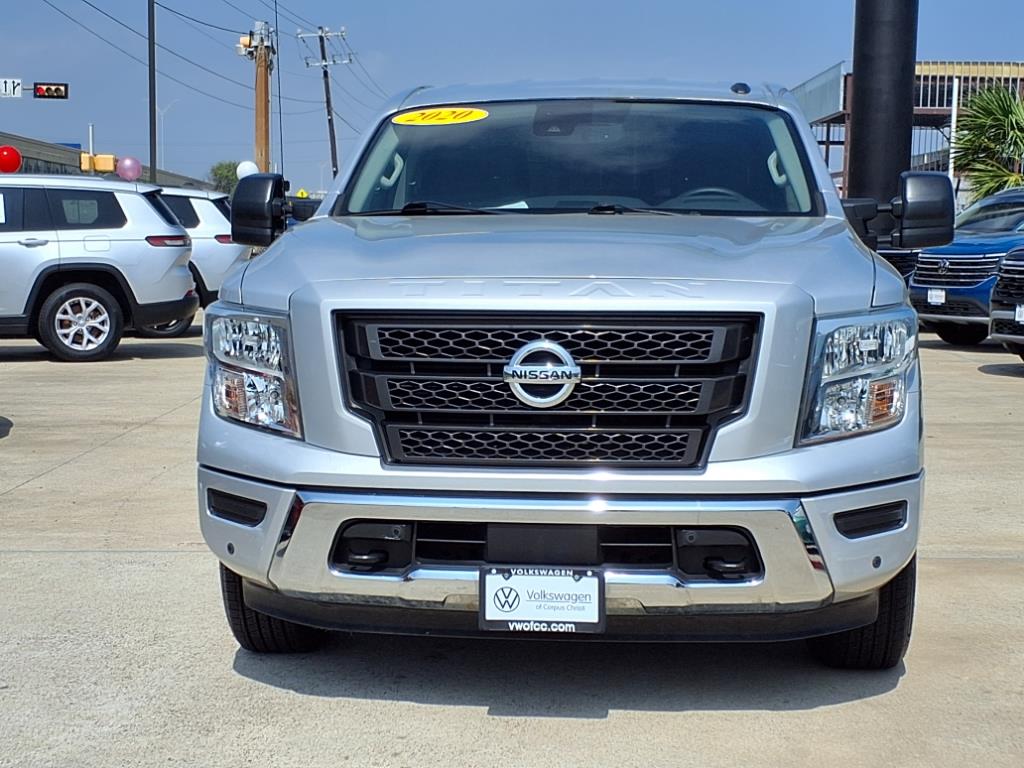 Vehicle image 2 of 30