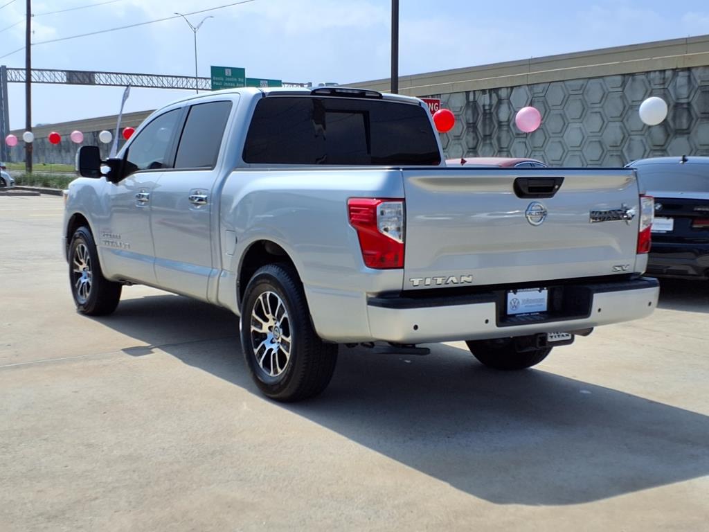 Vehicle image 6 of 30