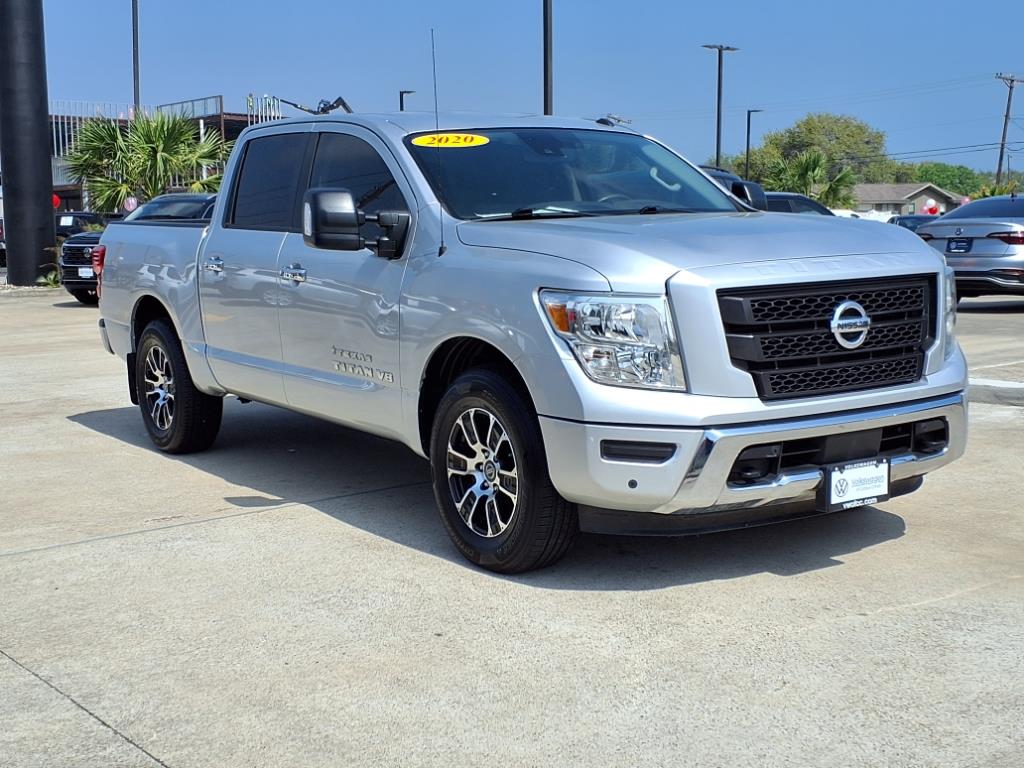 Vehicle image 3 of 30