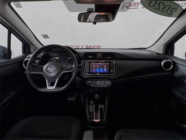 Vehicle image 23 of 39