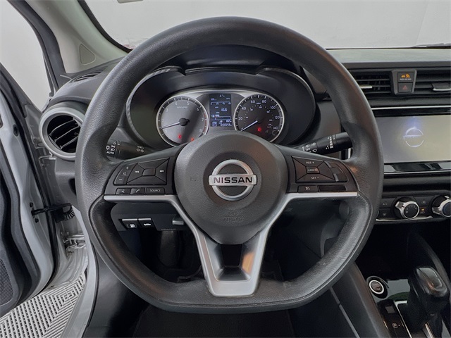 Vehicle image 12 of 39