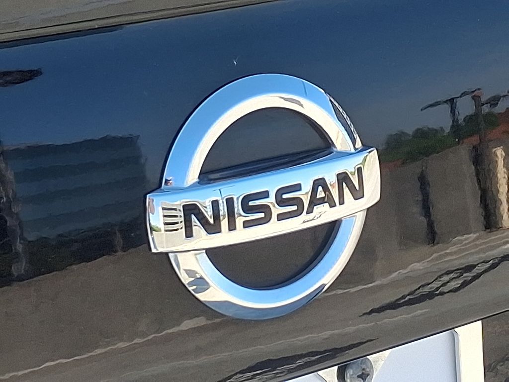 Vehicle image 29 of 30