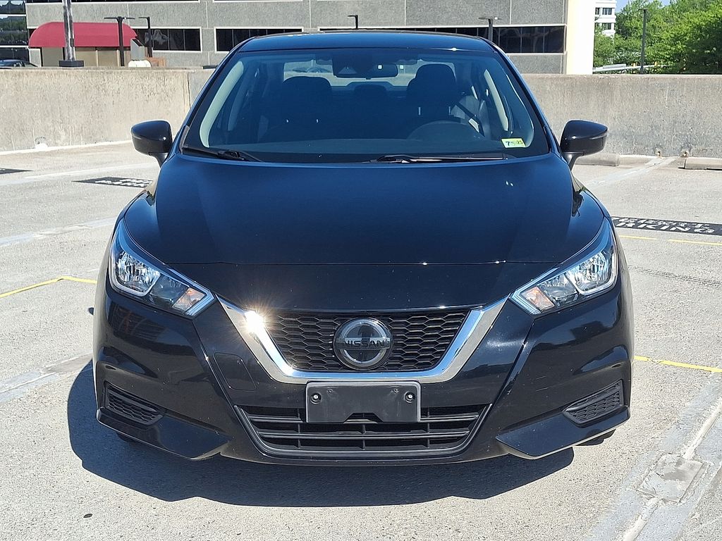 Vehicle image 4 of 30