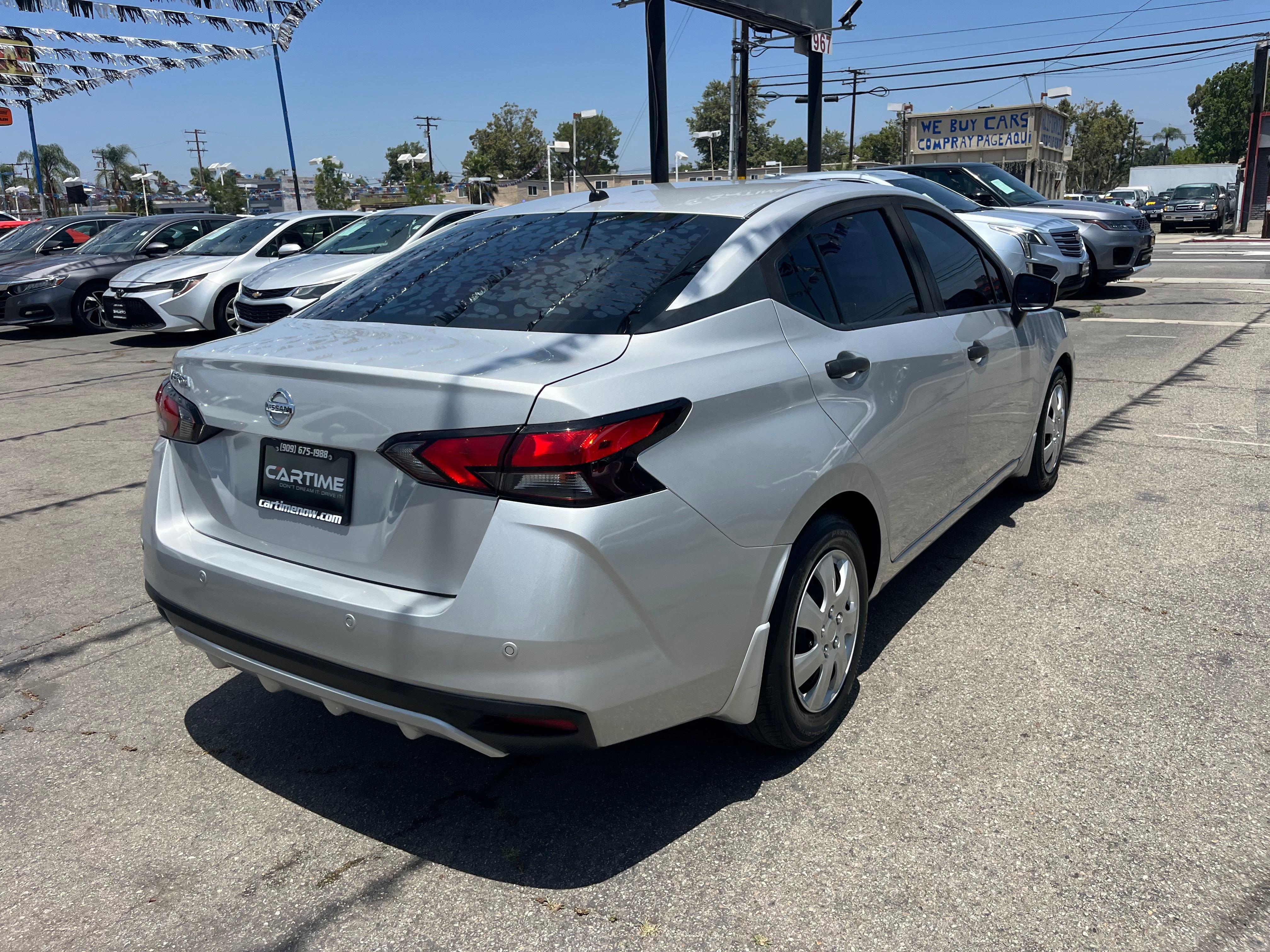 Vehicle image 14 of 90