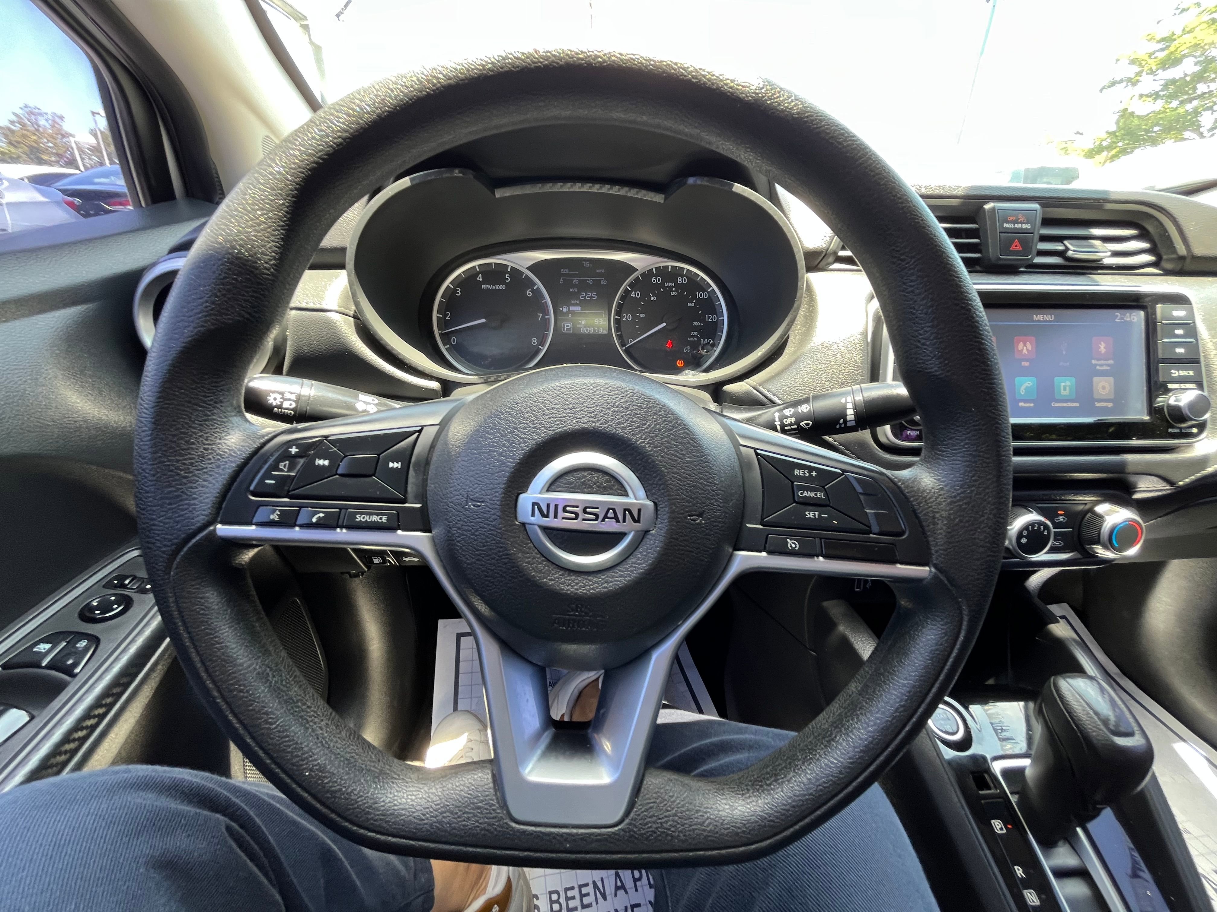 Vehicle image 40 of 90