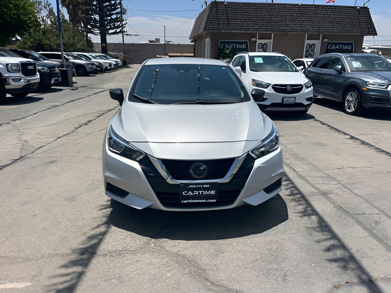 Vehicle image 75 of 90
