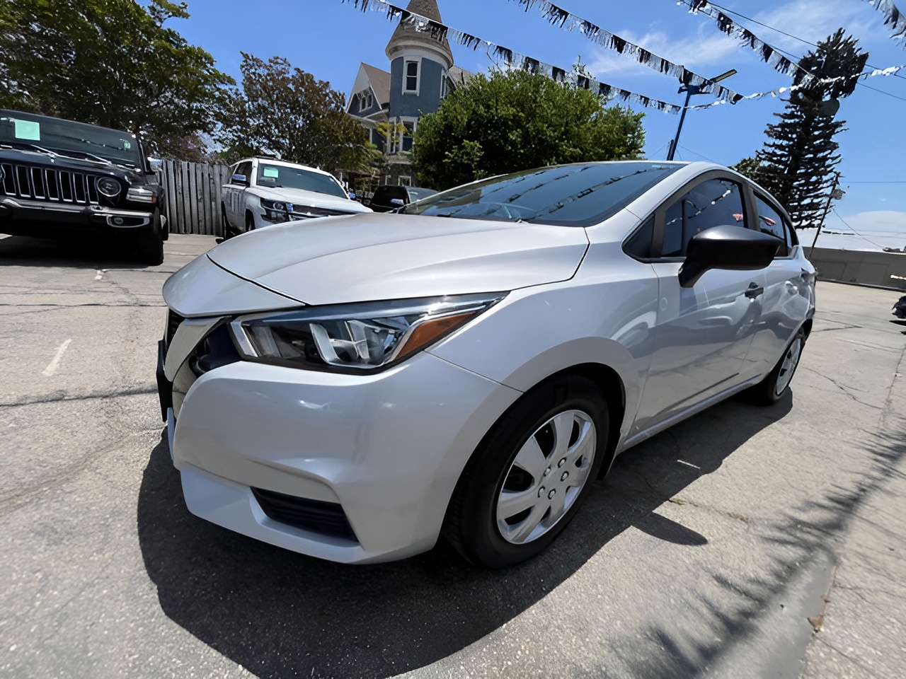 Vehicle image 70 of 90