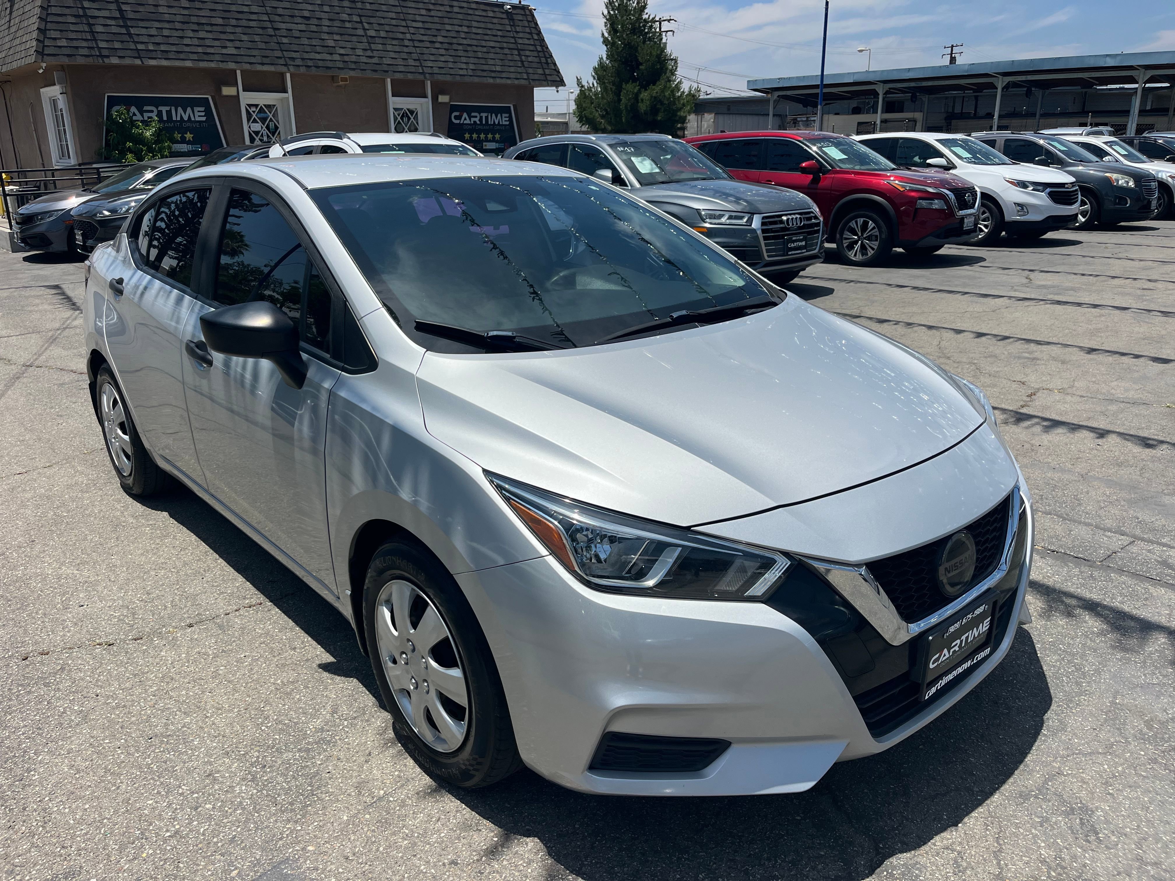Vehicle image 12 of 90
