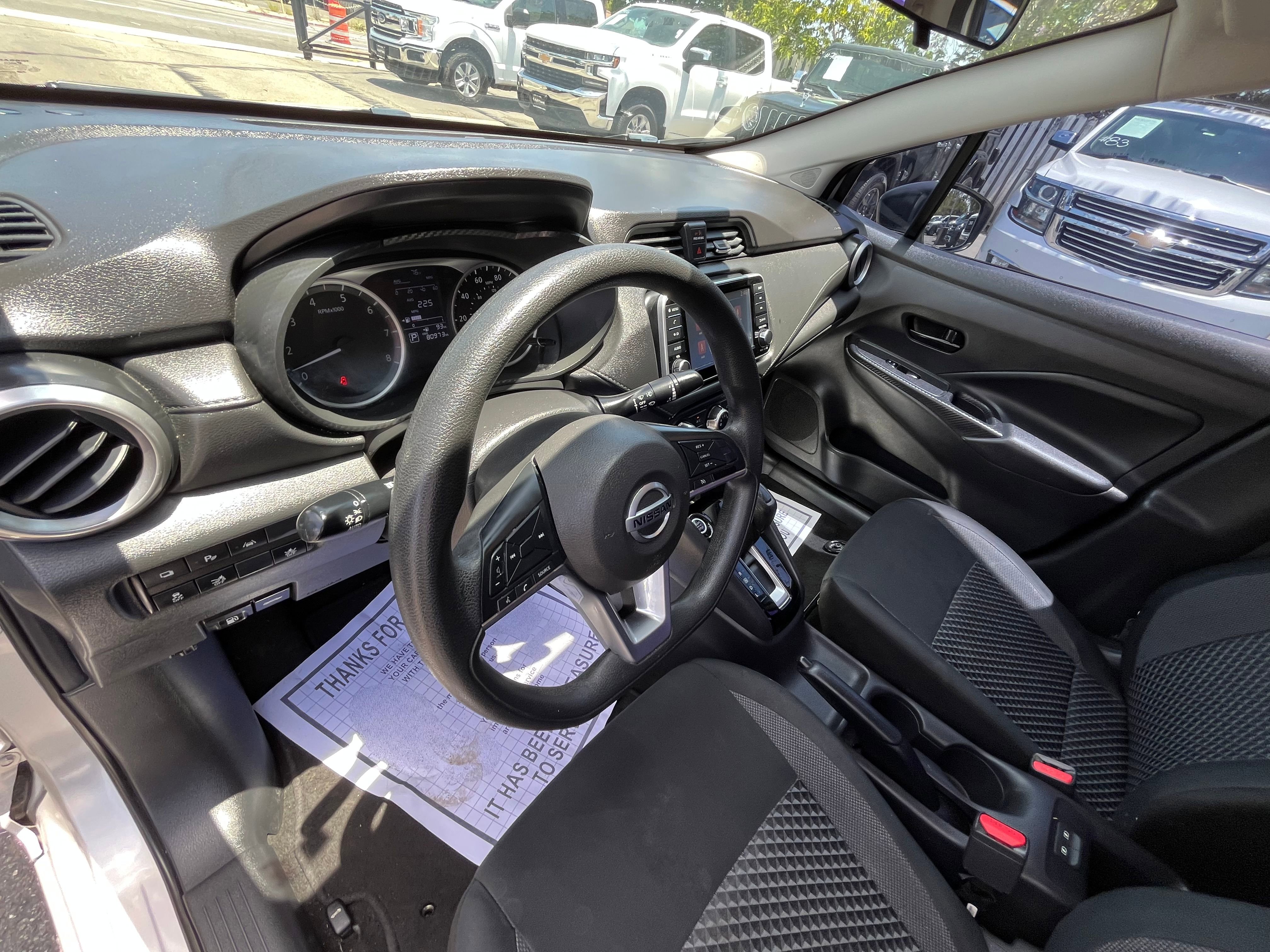 Vehicle image 35 of 90