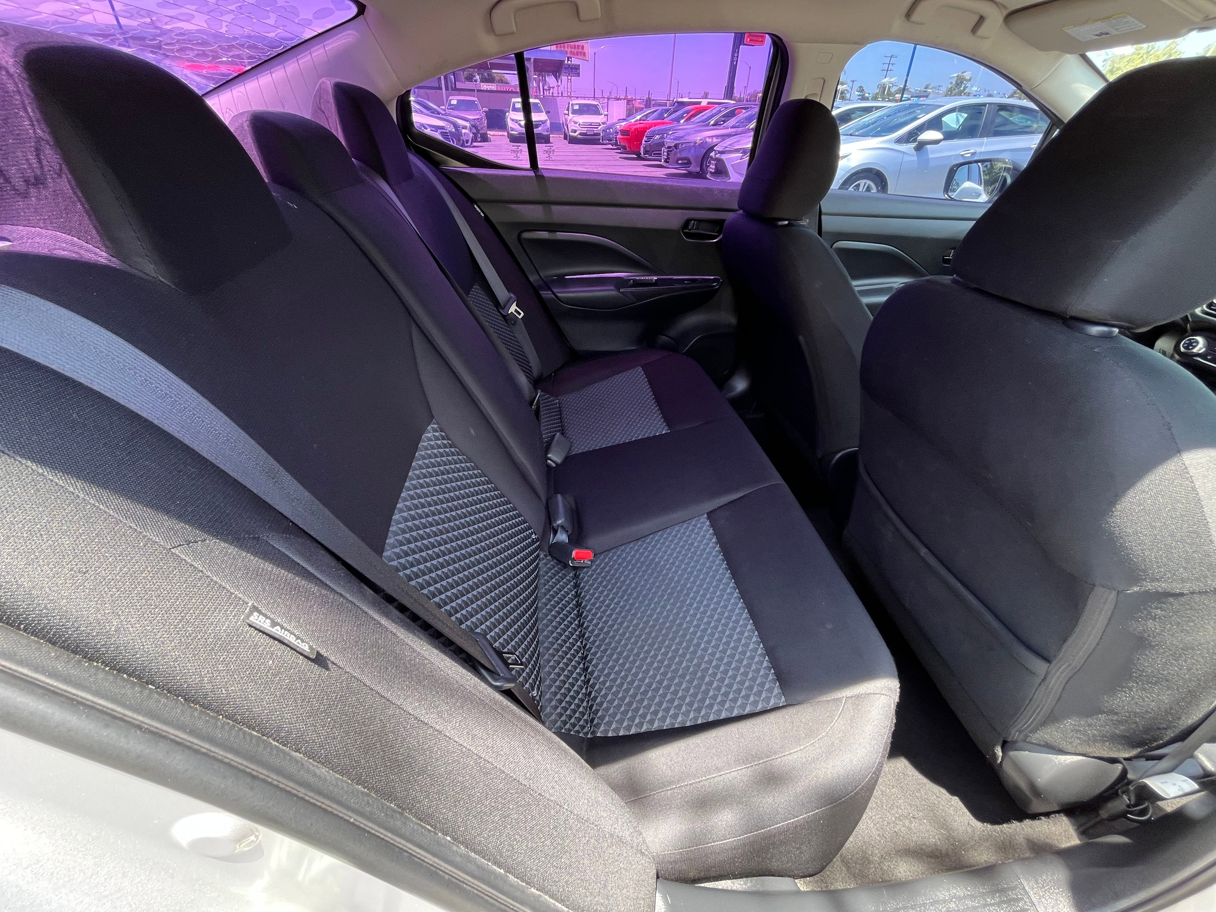 Vehicle image 59 of 90