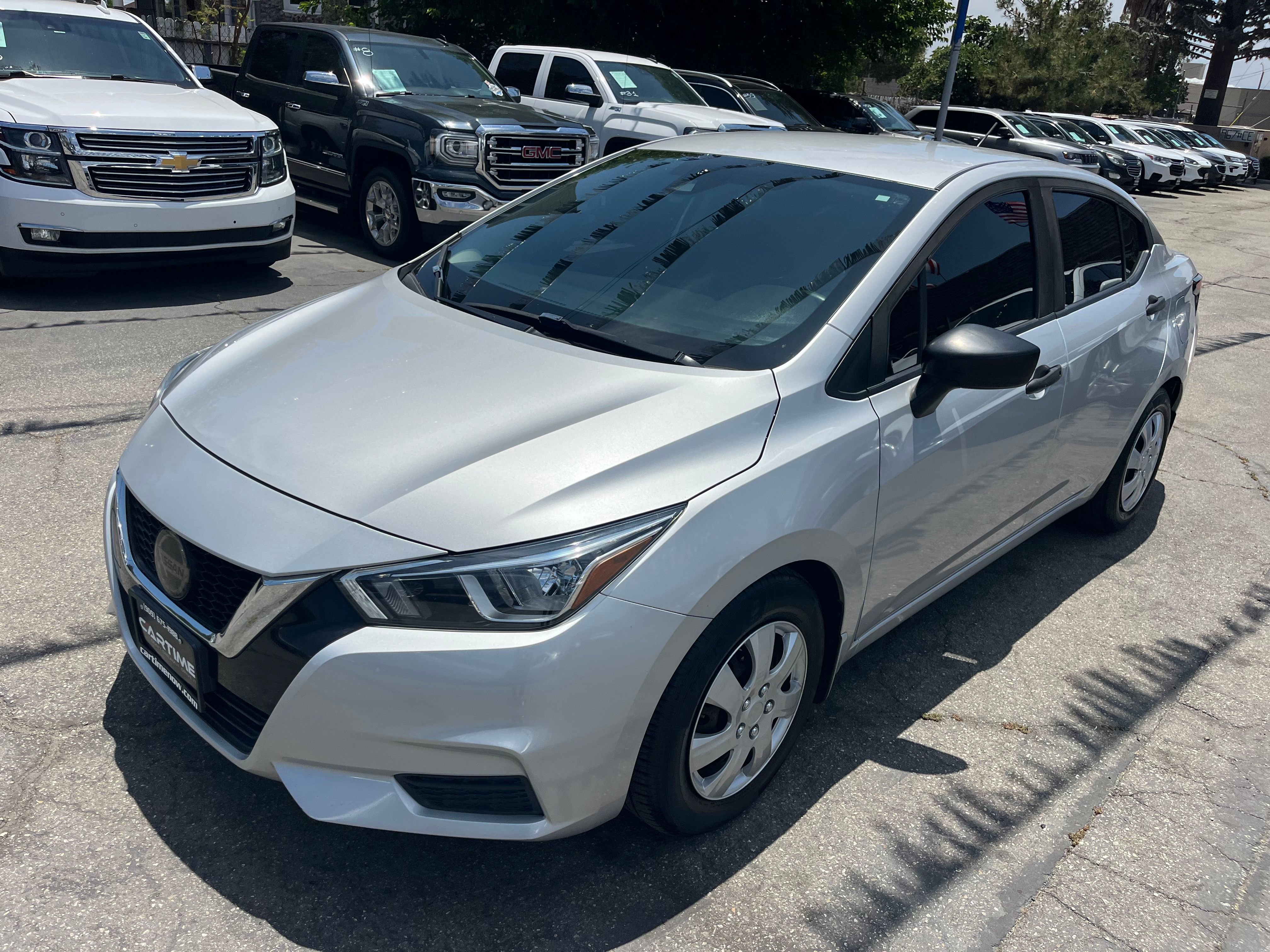 Vehicle image 3 of 90