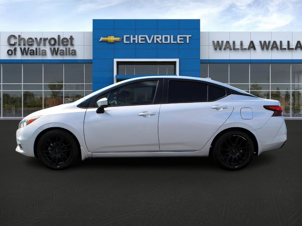 Vehicle image 9 of 33