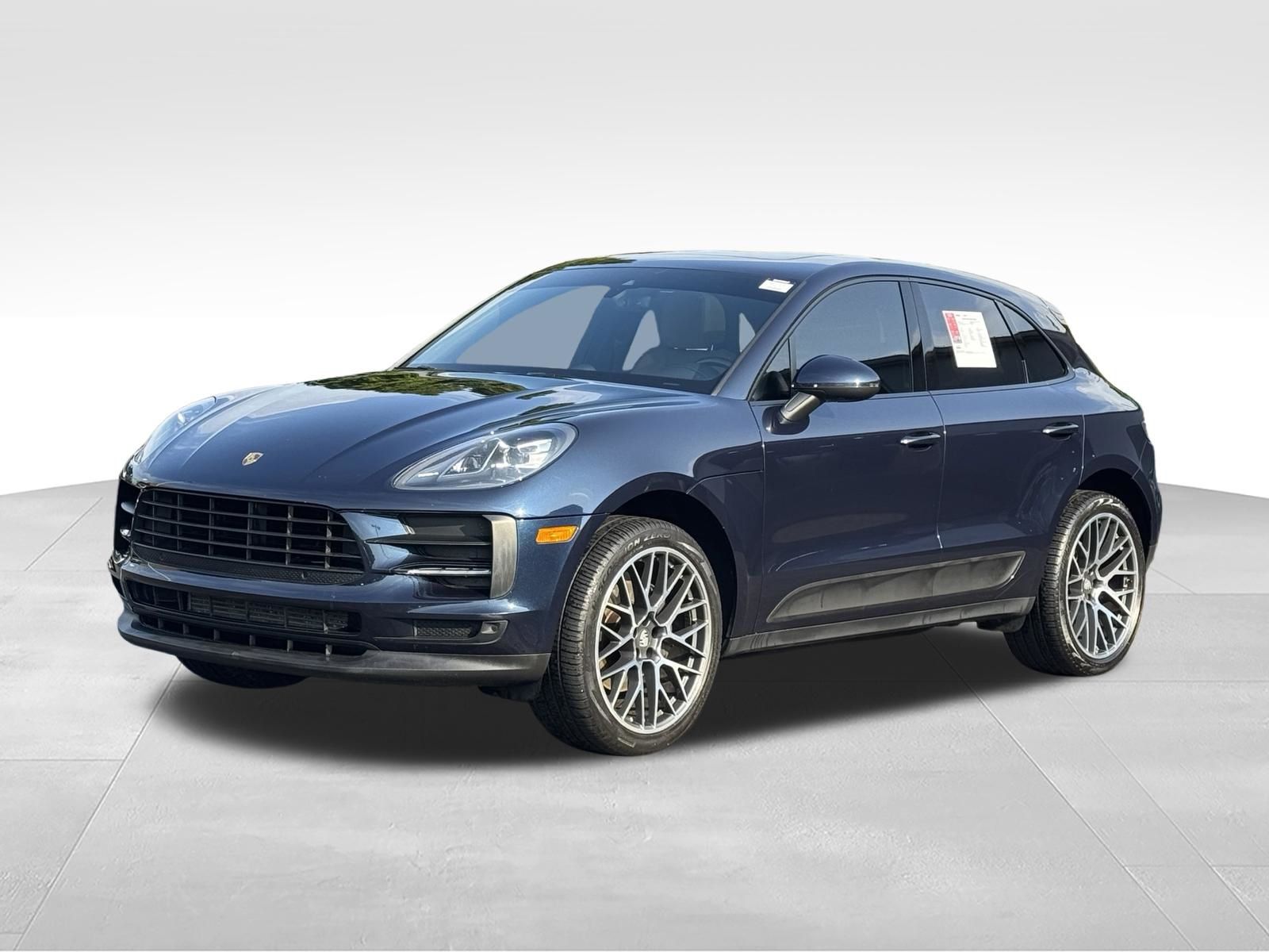 2020 Porsche Macan Base Image 1 of 62