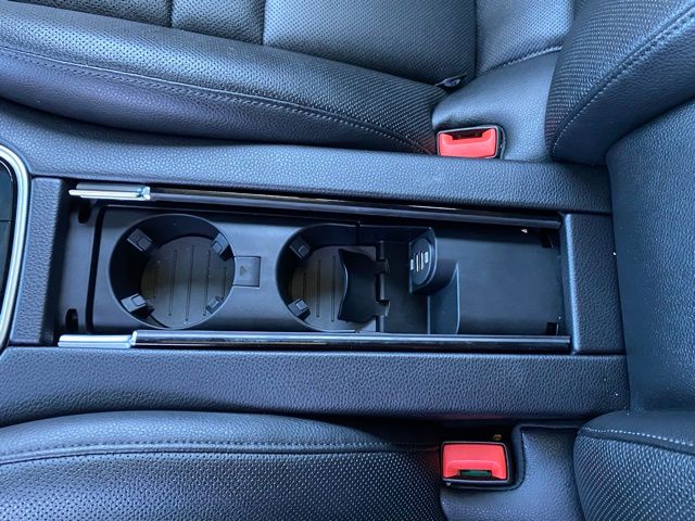 2020 Porsche Panamera 4S Image 39 of 55