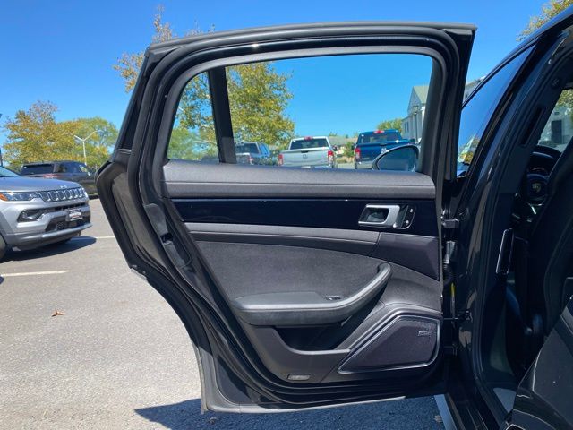 2020 Porsche Panamera 4S Image 54 of 55