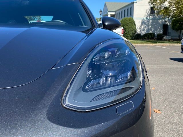 2020 Porsche Panamera 4S Image 46 of 55