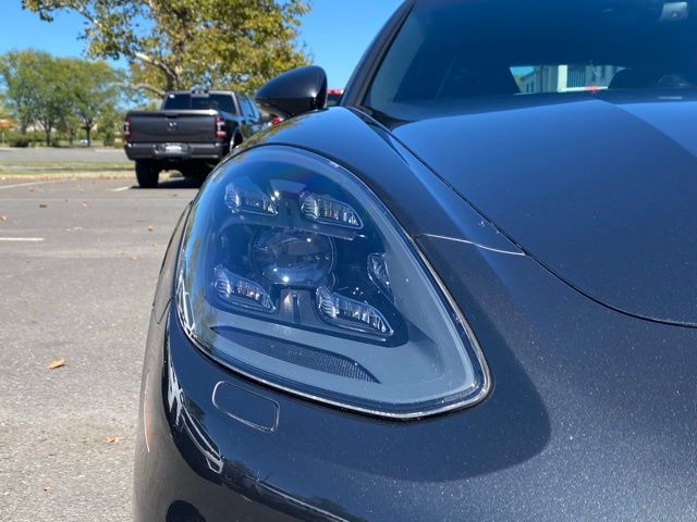 2020 Porsche Panamera 4S Image 7 of 55