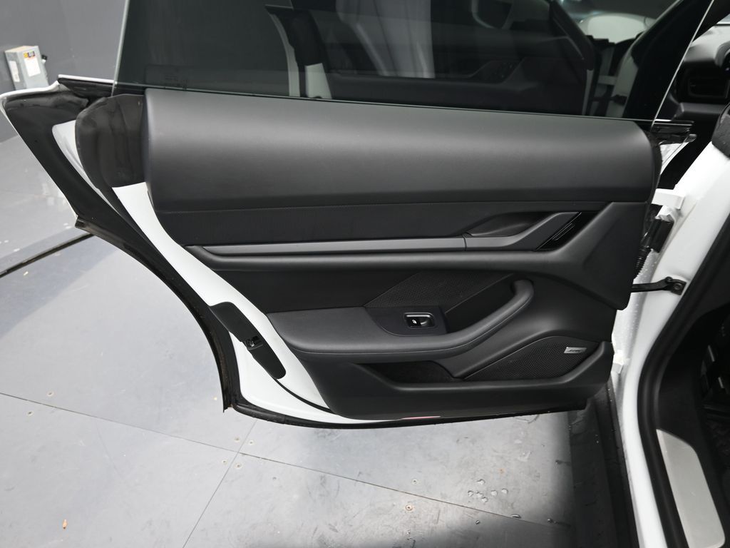 2020 Porsche Taycan 4S Image 54 of 73