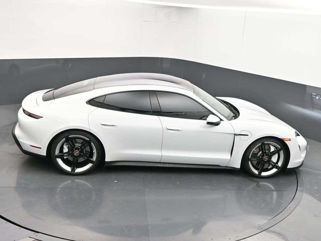 2020 Porsche Taycan 4S Image 72 of 73