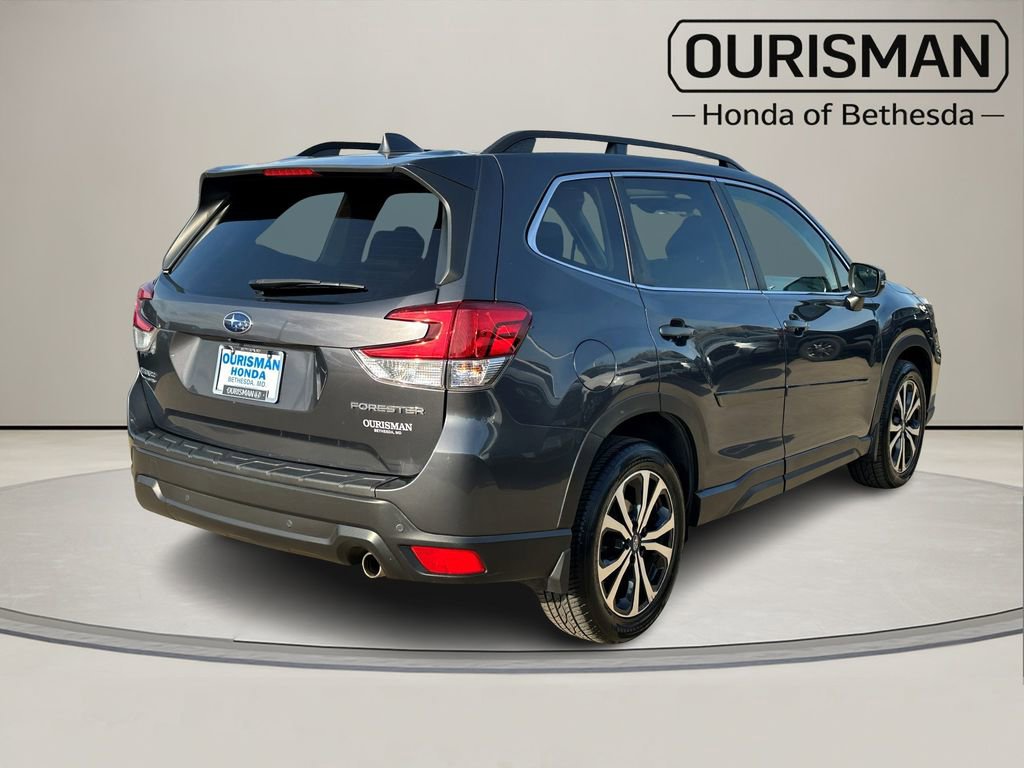 2020 Subaru Forester Limited Image 3 of 37
