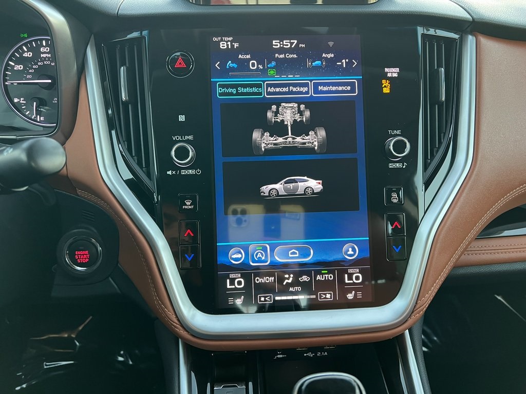 Vehicle image 22 of 34