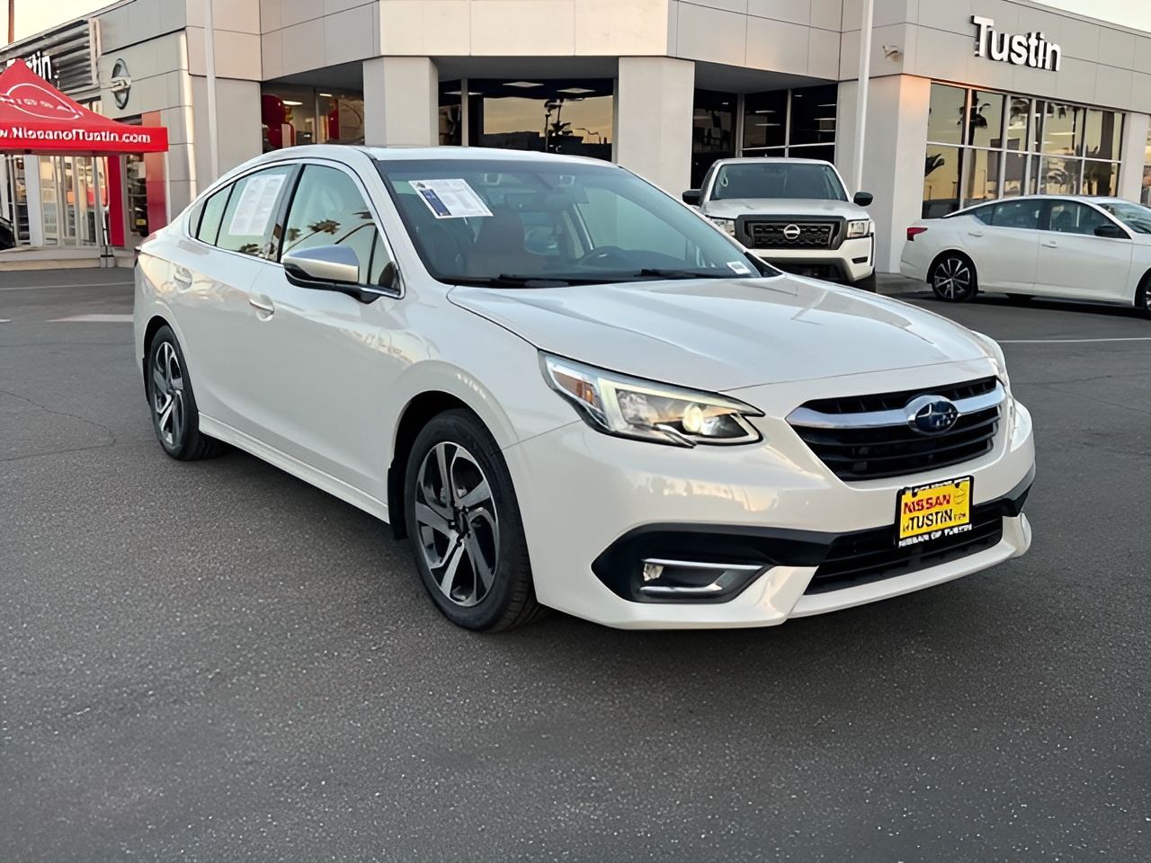 Vehicle image 29 of 34