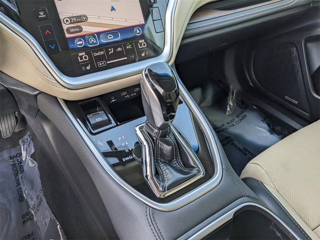 Vehicle image 26 of 38