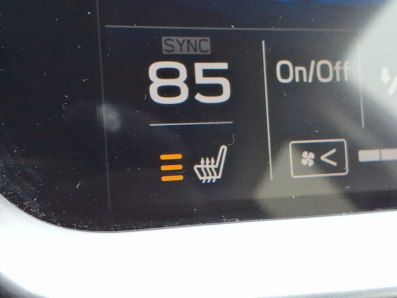 Vehicle image 23 of 30