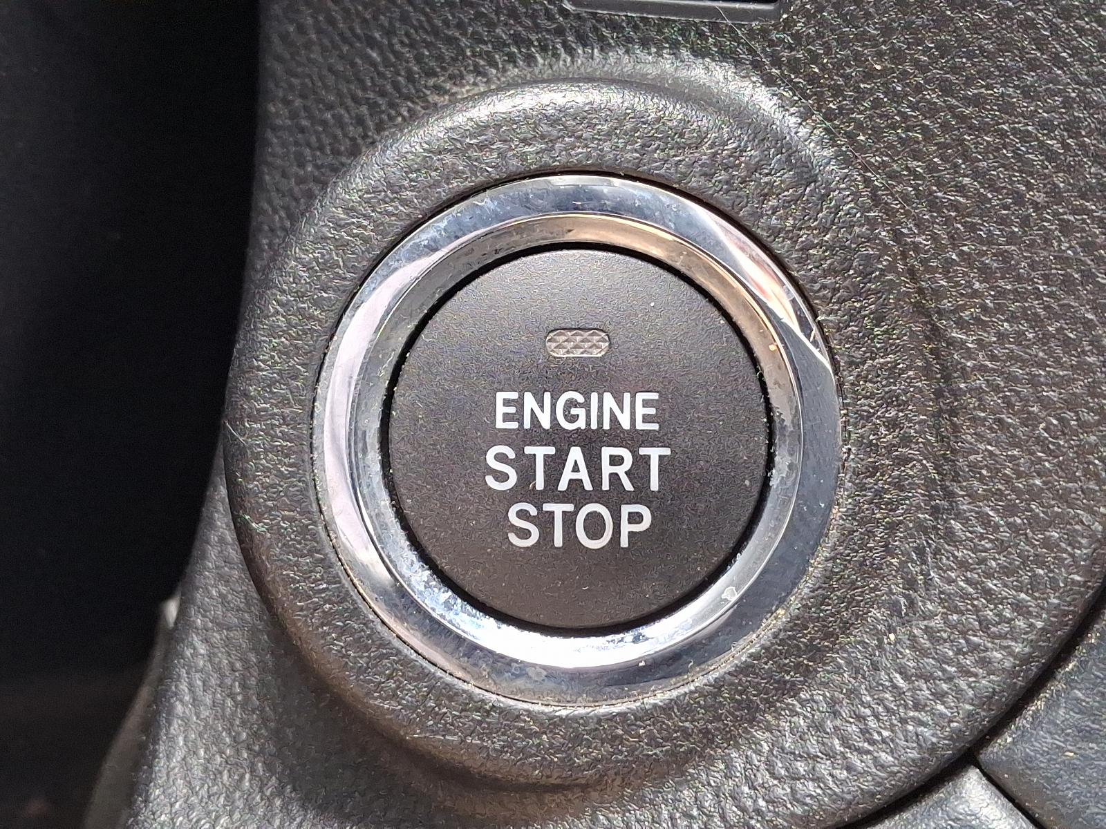 Vehicle image 22 of 30